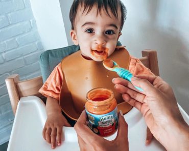8 things I learned when my baby started eating solid foods