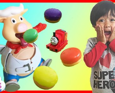 Pop The Pig Family Fun Game for kids with Egg Surprise Toys