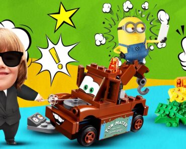 Mega Bloks Minions despicable playing with Lego Lightning McQueen Mater Truck (gertit ToysReview)