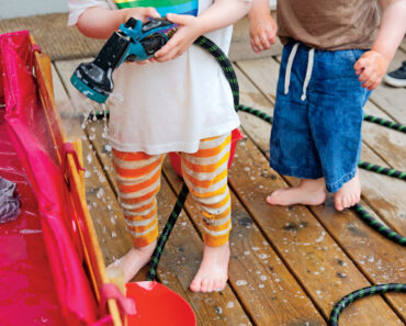 10 outdoor chores kids can help with