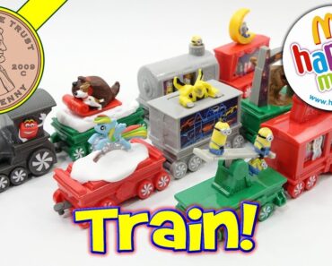 Holiday Christmas Express Train McDonald's 2017 Happy Meal Kids Toy Review
