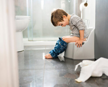 7 Reasons Why Toddler Holding Poop And 6 Tips To Help Them