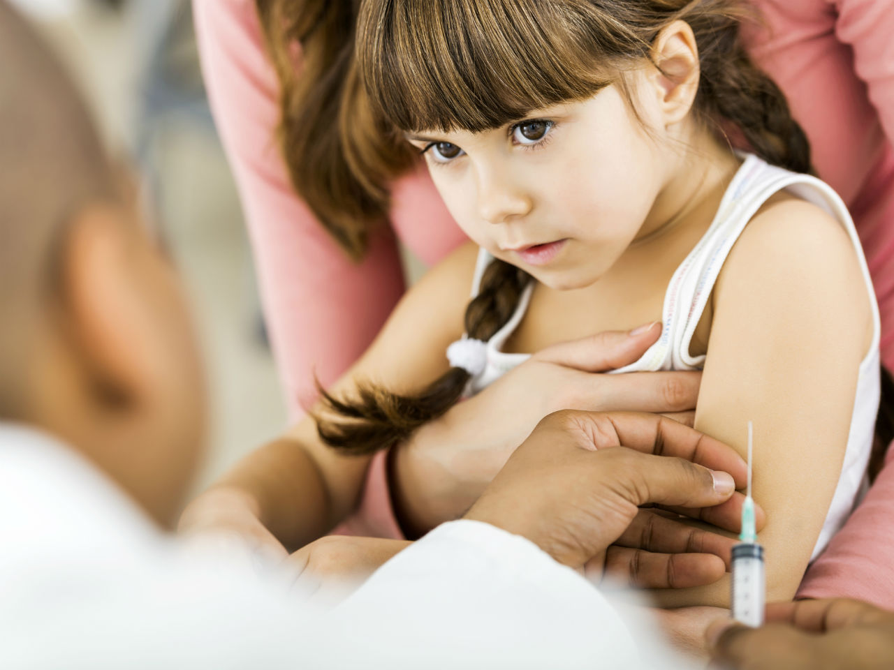 8 Sciencebacked Ways To Make Needles Less Painful For Your Kid