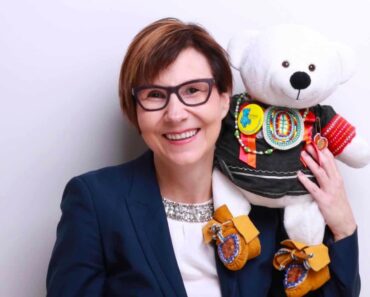 Dr. Cindy Blackstock’s female-run non-profit is changing the lives of Indigenous children