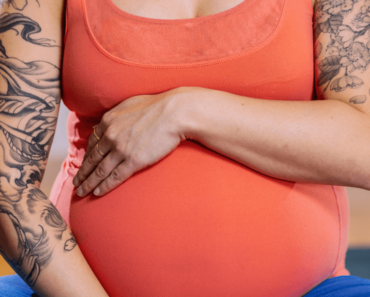 Can pregnant women get tattoos?