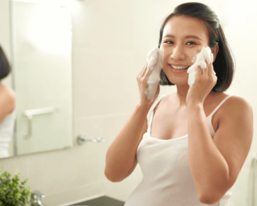 Best Pregnancy Safe Face Wash Brands 2023